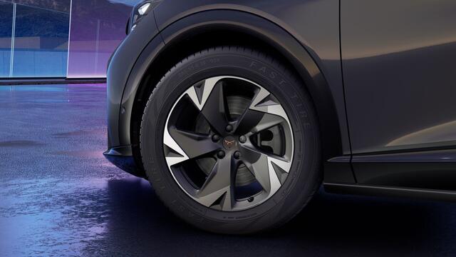 Cupra Tavascan 77kWh Elektromotor 286 1AT Business | Achteruitrijcamera | Digitaal instrumentenpaneel (Virtual Cockpit) | Kinderzitbevestiging vóór en 2e zitrij (ISOFIX)