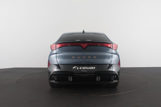 Cupra Tavascan Business 82 kWh > 569 WLTP/Travel Assist/Tavascan Blue