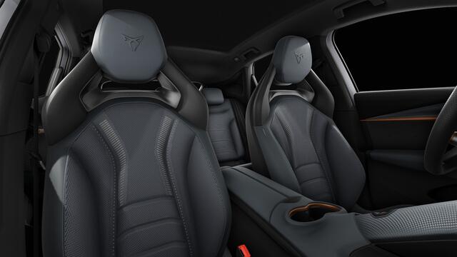 Cupra Tavascan 77kWh Elektromotor 340 1AT VZ Extreme | CUP-kuipstoelen vóór, Nappa leder Enceladus Grey | Digitaal instrumentenpaneel (Virtual Cockpit) | Head-up Display met 'Augmented Reality'