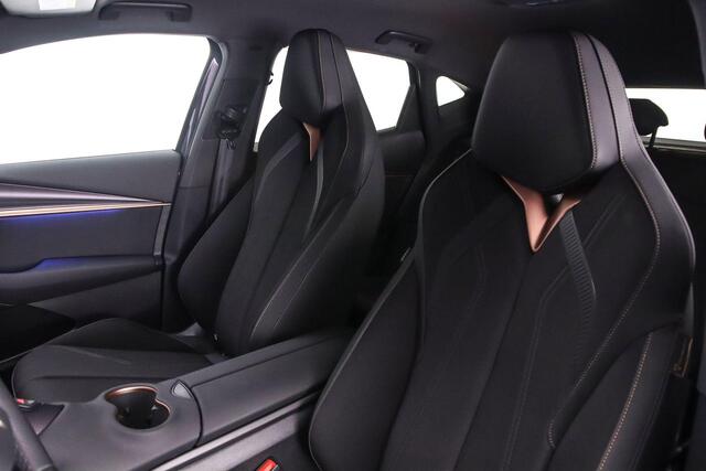 Cupra Tavascan Business 82 kWh 286pk Automaat, Warmtepomp, Adaptive cruise control, Stoelverwarming, Stuurverwarming, Achteruitrijcamera, Navigatie, App-connect, LED koplampen, Dodehoeksensoren, Parkeersensoren