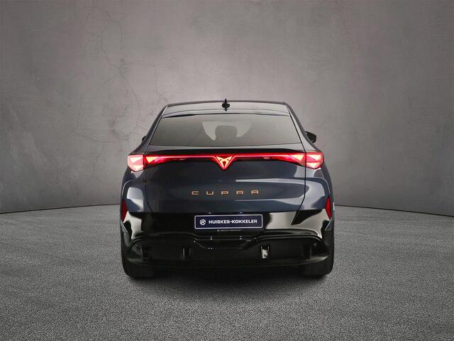 Cupra Tavascan Business 82 kWh 286pk Automaat, Warmtepomp, Adaptive cruise control, Stoelverwarming, Stuurverwarming, Achteruitrijcamera, Navigatie, App-connect, LED koplampen, Dodehoeksensoren, Parkeersensoren