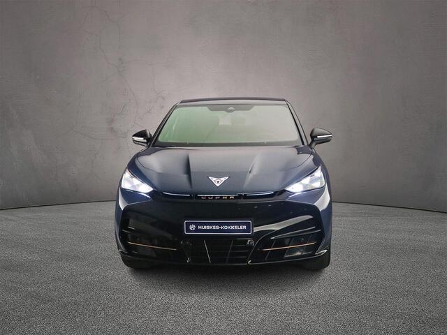 Cupra Tavascan Business 82 kWh 286pk Automaat, Warmtepomp, Adaptive cruise control, Stoelverwarming, Stuurverwarming, Achteruitrijcamera, Navigatie, App-connect, LED koplampen, Dodehoeksensoren, Parkeersensoren