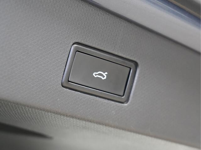 Cupra Tavascan Business 82 kWh 286pk / Navigatie / Camera / Full Link 281