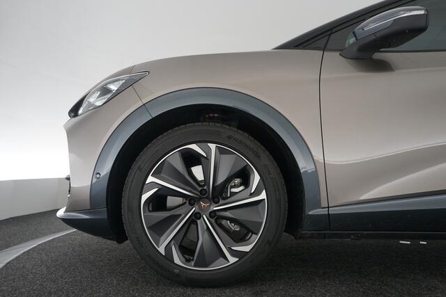 Cupra Tavascan Business 82 kWh 286PK, 360gr. Camera, Stoelverwarming, 20" LM Velgen, Navi, Keyless, Side Assist, Sennheiser Audio, Memorystoel – foto 9