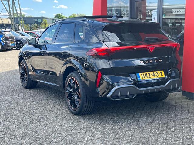 Cupra Terramar 1.5 TSI e-Hybrid VZ Performance / Pano / 360° Camera / Sennheiser sound / Stoel + Stuur verwarm. / Memory / Matrix / Trekhaak /