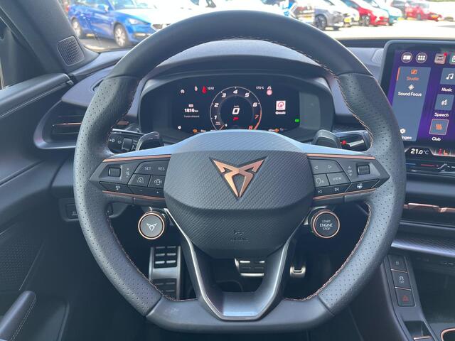 Cupra Terramar 1.5 TSI e-Hybrid VZ Performance / Pano / 360° Camera / Sennheiser sound / Stoel + Stuur verwarm. / Memory / Matrix / Trekhaak /