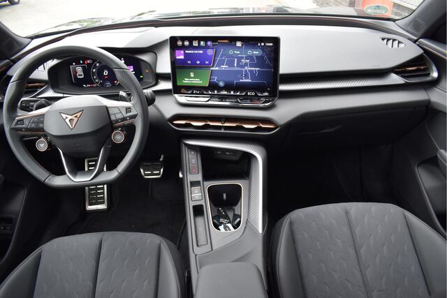 Cupra Terramar 1.5 TSI e-Hybrid Business Head-up, Elek. trekhaak, Memory, Adaptive cruise, 360* camera, Stoel/stuurverwarming
