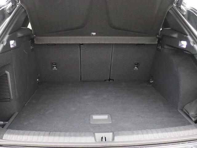 Cupra Terramar 1.5 TSI e-Hybrid VZ Performance 272PK DSG matrix led, Leder, trekhaak, Sennheiser audio, 360gr. camera, head-up display, alarm, schuif-kanteldak, winterpakket, adaptive cruise met travel assist, side assist, virtual pedal, keyless, 20" lichtmetaal