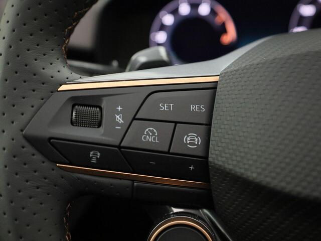 Cupra Terramar 1.5 TSIe-Hybrid 272pk DSG VZ America s CUP · Panoramadak · Leder · Android/Apple · Garantie tot oktober 2026