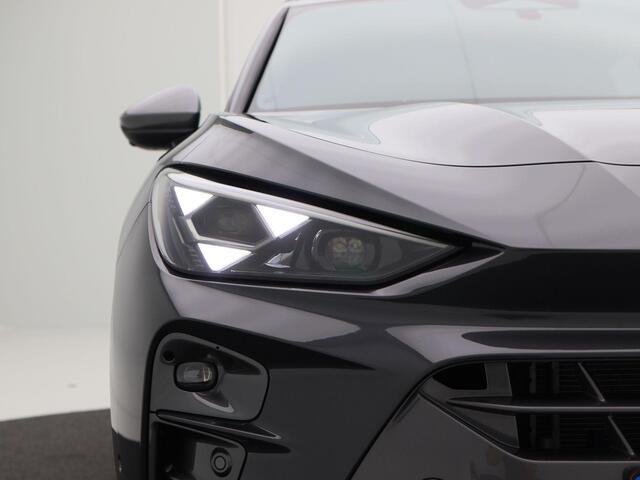 Cupra Terramar 1.5 TSi 272 Pk Automaat e-Hybrid VZ Performance | Panoramadak | Trekhaak | 360° Camera | Adaptive Cruise | Sennheiser Audio | Stoel Verwarming | LED | 20 Inch | 12.655 Km!