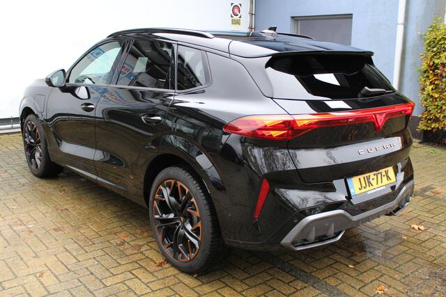 Cupra Terramar 1.5 TSI e-Hybrid VZ Performance | Panorama dak | Head-Up Display | Memory stand stoelen | Stoel & Stuurverwarming | 360* Camera | Draadloze telefoonlader | Elektrische kofferbakklep | Apple CarPlay/Android Auto | Adpative c Keyless entry/start | Sennheise