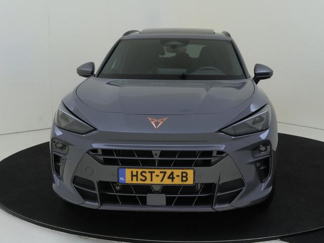 Cupra Terramar 1.5 TSI e-Hybrid Business | Panoramadak | 360 camera | Sennheiser audio | Head-up display | Keyless | Navigatie | Dodehoek detectie |