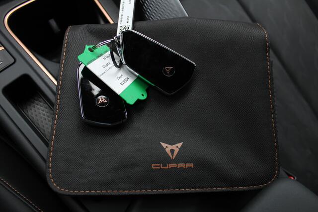 Cupra Terramar 1.5 TSI e-Hybrid VZ Performance 272pk | Head-Up Display | Memory stand stoelen | Stoel & Stuurverwarming | 360* Camera | Draadloze telefoonlader | Elektrische kofferbakklep | Apple CarPlay/Android Auto | Adpative cruise | Keyless entry/start | Sennheiser 