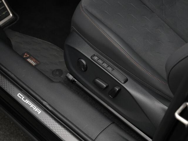 Cupra Terramar 1.5 TSI e-Hybrid 272 pk DSG VZ Performance | Panoramadak | Trekhaak | Leder/Suede | Sennheiser | Geheugenstoel | Matrix LED | Adaptief onderstel | Rondomzicht camera