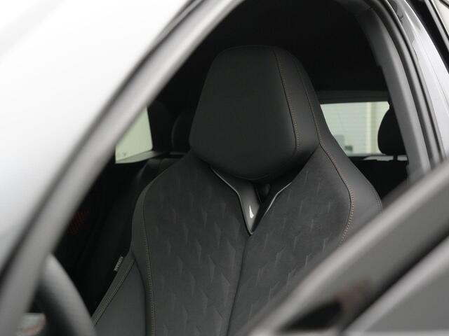 Cupra Terramar 1.5 TSI e-Hybrid 204 pk DSG Business | Sennheiser | Leder/Suede | Geheugenstoel | Rondomzicht camera | Matrix LED | Stuur-/stoelverwarming