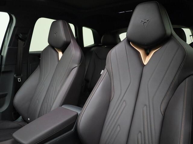 Cupra Terramar 1.5 TSIe-Hybrid 200kW/272PK VZ America s CUP DSG · Panoramadak · Leder · Android/Apple · Garantie tot oktober 2026