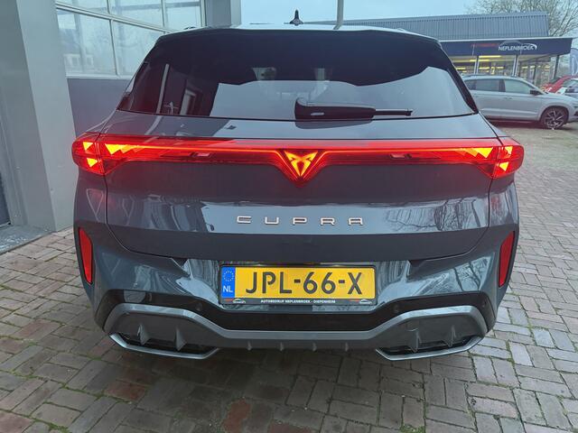 Cupra Terramar 1.5 TSI e-Hybrid Business e-Hybride Zakelijk | Advanced- en stoelenpakket | 20" Hadron | ACC | Omgevingstemperatuur