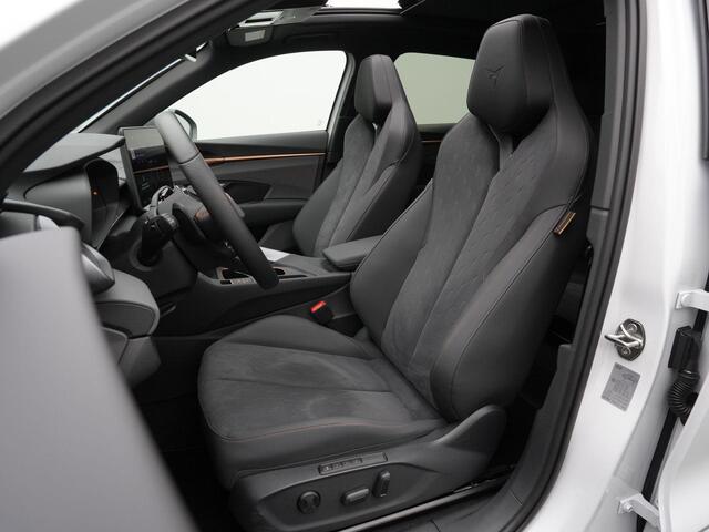 Cupra Terramar 1.5 TSI e-Hybrid 272 pk DSG VZ | Panoramadak | Trekhaak | Sennheiser | Leder/Suède | Geheugenstoel | Adaptief onderstel | 360 camera | Head-up display | Matrix LED