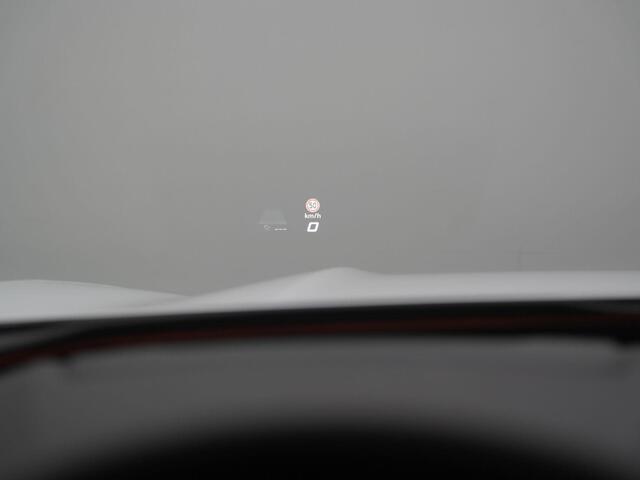 Cupra Terramar 1.5 TSI e-Hybrid 272 pk DSG VZ | Panoramadak | Trekhaak | Sennheiser | Leder/Suède | Geheugenstoel | Adaptief onderstel | 360 camera | Head-up display | Matrix LED