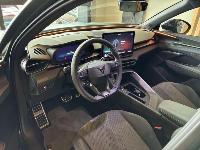 Cupra Terramar 1.5 TSI e-Hybrid Tribe Edition 272PK l Panoramadak l HD Led Matrix Verlichting l Wegklapbare Trekhaak