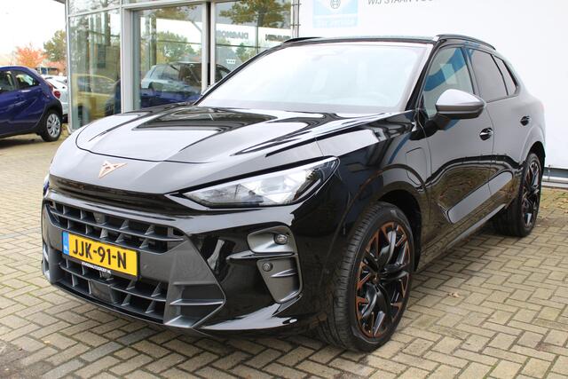 Cupra Terramar 1.5 TSI e-Hybrid VZ Performance 272pk | Head-Up Display | Memory stand stoelen | Stoel & Stuurverwarming | 360* Camera | Draadloze telefoonlader | Elektrische kofferbakklep | Apple CarPlay/Android Auto | Adpative cruise | Keyless entry/start | Sennheiser 