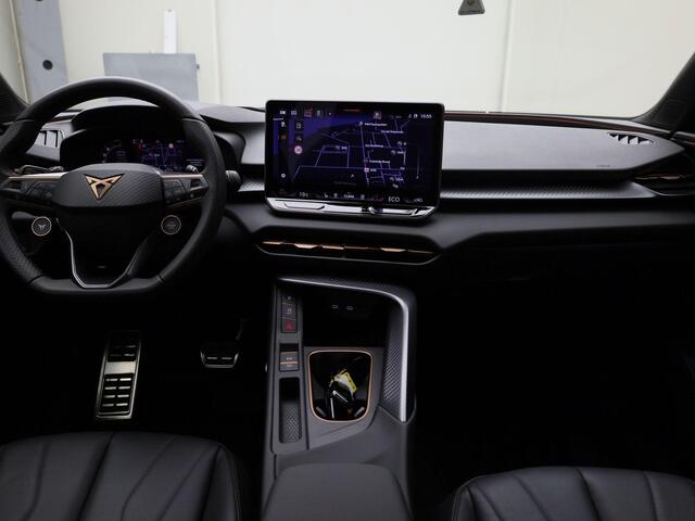 Cupra Terramar 1.5TSIe-Hybrid 200kW/272PK VZ America s CUP · Panoramadak · Leder · 360°Camera + Parkeersensoren · Garantie t/m 26-06-2027