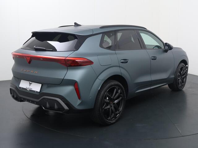 Cupra Terramar 1.5 TSI e-Hybrid VZ America s CUP | 272 PK | SoH 100% | Trekhaak wegklapbaar | Head-up display | Sennheiser geluidssysteem | Lederen bekleding | Matrix LED koplampen |