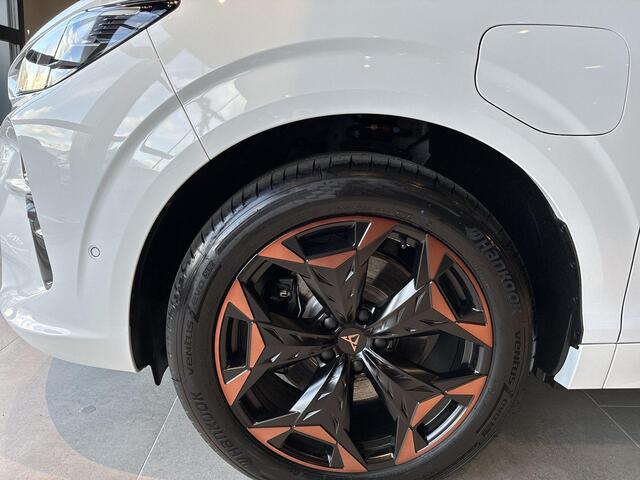 Cupra Terramar 1.5 TSI e-Hybrid VZ Performance 272PK l Panoramadak l Wegklapbare trekhaak l Sennheiser Audio