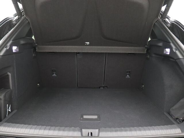 Cupra Terramar 1.5 TSI e-Hybrid VZ Tribe Edition 272PK DSG Pano-Schuifdak, Trekhaak, 20" LM Velgen, Keyless, Head-Up Display, Sennheiser Audio, Side Assist, Memorystoel, Stoel-Stuurverwarming, Navi