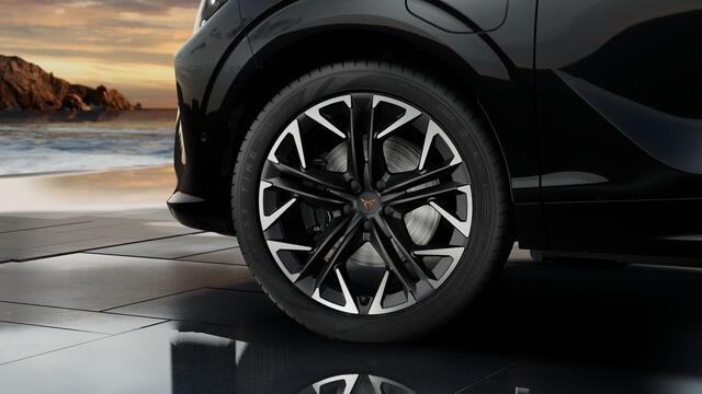 Cupra Terramar 1.5 TSI e-Hybrid 272 6DSG VZ Performance | 360 graden camera | Achteruitrijcamera | Draadloze Apple CarPlay(TM), Android Auto(TM)