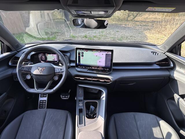 Cupra Terramar 1.5 eTSI 150PK DSG Business HEAD-UP/NAVI/CAMERA/LEDER MATRIX FABRIEKS GARANTIE