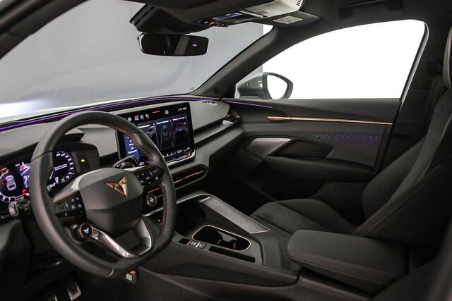 Cupra Terramar Business 1.5 TSI eHybrid 204pk DSG Automaat Head up display, Sennheiser audio, Adaptive cruise control, 360 camera, Achteruitrijcamera, Elektrische achterklep