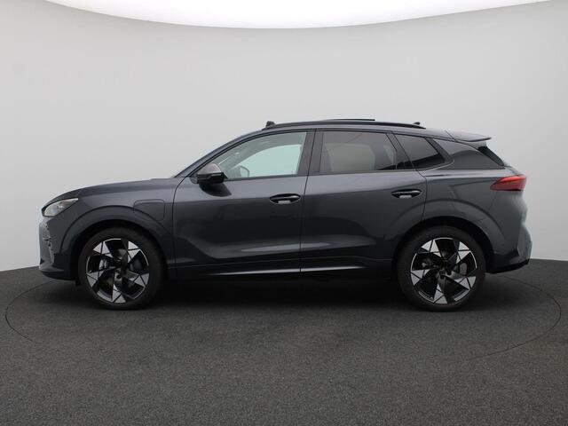 Cupra Terramar 1.5 TSI e-Hybrid Business 204PK DSG Pano-Schuifdak, Trekhaak, 20" LM Velgen, Memorystoel, Keyless, Side Assist, Head-Up Display, 360gr. Camera, Stoel-Stuurverwarming