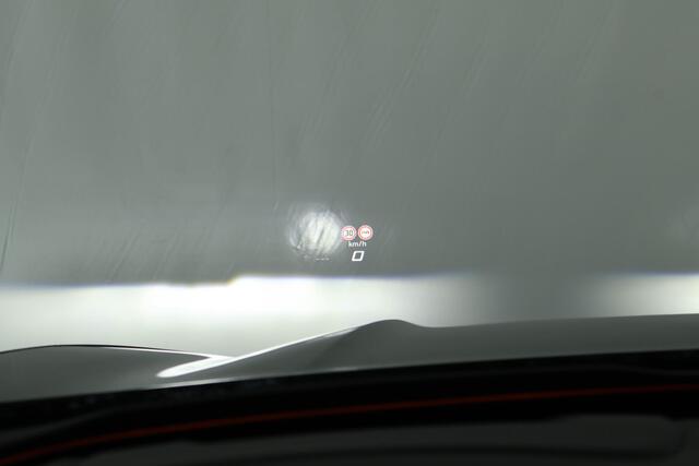 Cupra Terramar 1.5 TSI e-Hybrid 272pk VZ Performance Trekhaak 360Camera Sennheiser HUD Keyless Panoramadak Memory Navigatie