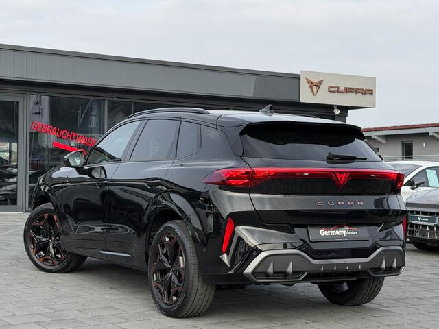 Cupra Terramar 1.5TSI e-Hybrid 272PK VZ Performance Pano Head-Up E-Trekh 19-Inch 360Cam Keyless Carbon VOL!