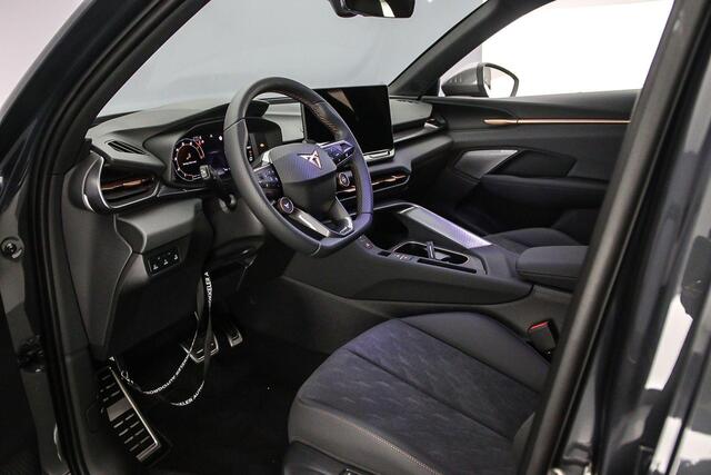 Cupra Terramar Business 1.5 TSI eHybrid 204pk DSG Automaat Trekhaak, 360 camera, Head up display, Adaptive cruise control, Elektrische achterklep, Sennheiser audio