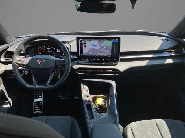 Cupra Terramar 1.5TSIe-Hybrid 200kW/272PK VZ Performance · Panoramadak · Trekhaak · Sennheiser Audio · 360°Camera + Parkeersensoren · Garantie t/m 28-04-2030 of 100000km.
