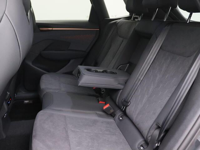 Cupra Terramar 1.5 TSI e-Hybrid VZ Performance 272PK DSG Pano-Schuifdak, Trekhaak, 20" LM Velgen, Matrix-LED Verlichting, Head-Up Display, 360gr. Camera, Sennheiser Audio, Keyless, Side Assist