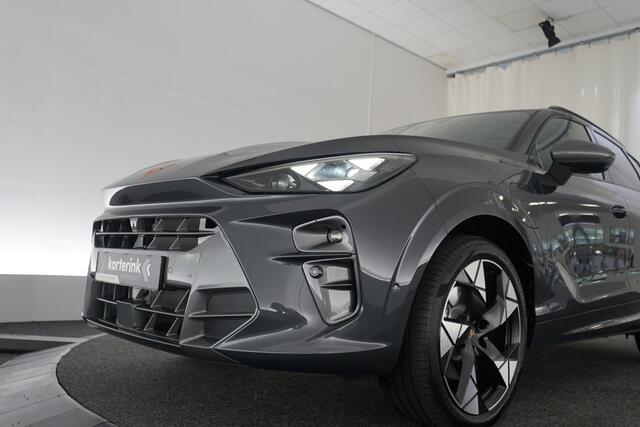 Cupra Terramar 1.5 TSI e-Hybrid Business