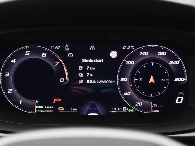 Cupra Terramar 1.5 TSI e-Hybrid VZ Performance 272PK 272PK DSG Pano-schuif dak, Matrix LED koplampen, Trekhaak, Sennheiser audio, Adaptive Cruise met Travel Assist, Side Assist, Keyless, Stuur-stoelverwarming, Alarm, 20' LM Velgen, 360gr. Camera