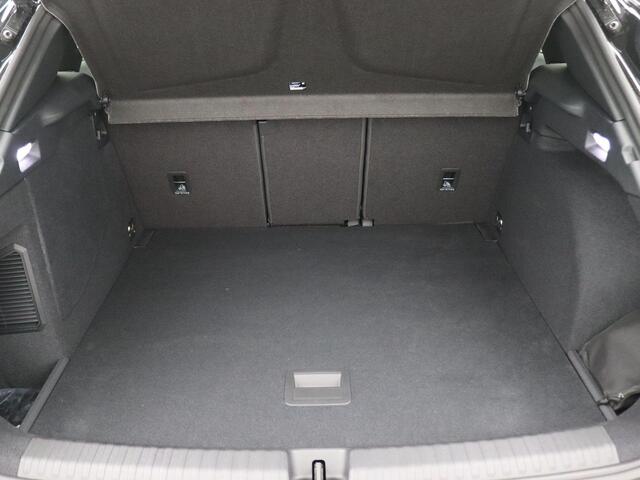 Cupra Terramar 1.5 TSI e-Hybrid VZ Performance 272PK 272PK DSG Pano-schuif dak, Matrix LED koplampen, Trekhaak, Sennheiser audio, Adaptive Cruise met Travel Assist, Side Assist, Keyless, Stuur-stoelverwarming, Alarm, 20' LM Velgen, 360gr. Camera