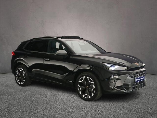 Cupra Terramar Business 1.5 TSI eHybrid 204pk DSG Automaat Trekhaak, Panoramadak, Adaptive cruise control, Elektrische achterklep, Achteruitrijcamera