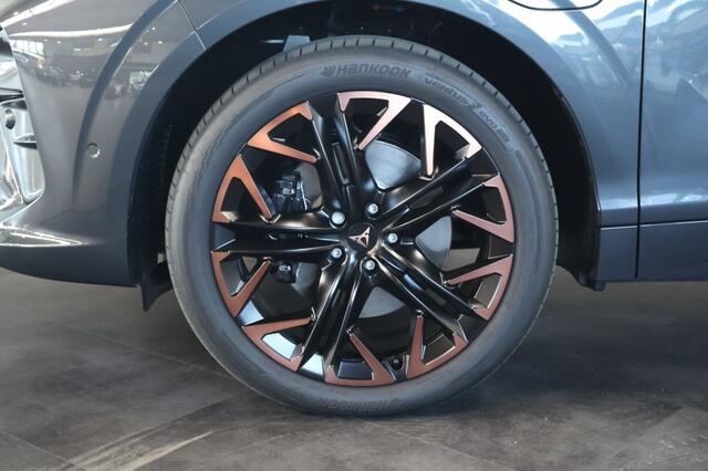 Cupra Terramar 1.5 e-Hybrid 272pk VZ | Panoramadak | Trekhaak | Sennheiser