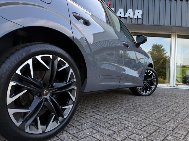 Cupra Terramar 1.5 TSI e-Hybrid VZ Performance 272PK - Elek trekhaak Leder 360 camera HUD Matrix LED
