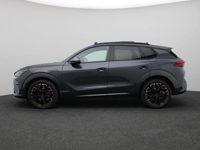 Cupra Terramar 1.5 TSI e-Hybrid VZ Performance 272PK DSG Leder, Pano-Schuifdak, Trekhaak, 20" LM Velgen, Matrix-LED Verlichting, Head-Up Display, 360gr. Camera, Sennheiser Audio, Leder, Keyless, Side Assist