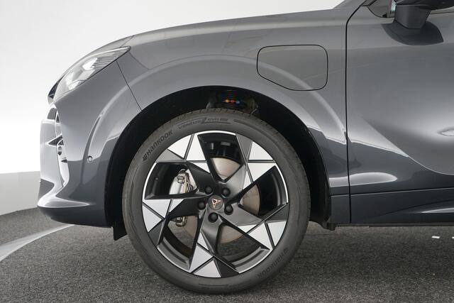 Cupra Terramar 1.5 TSI e-Hybrid Business | Pano | Trekhaak
