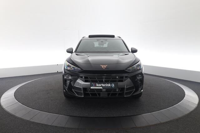 Cupra Terramar 1.5 TSI e-Hybrid Business 204PK DSG Pano-Schuifdak, Trekhaak, 20" LM Velgen, Keyless, Side