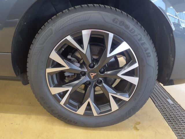Cupra Terramar 1.5 TSI 204pk DSG e-Hybrid Business / 360 Camera / Head-Up / Navigatie