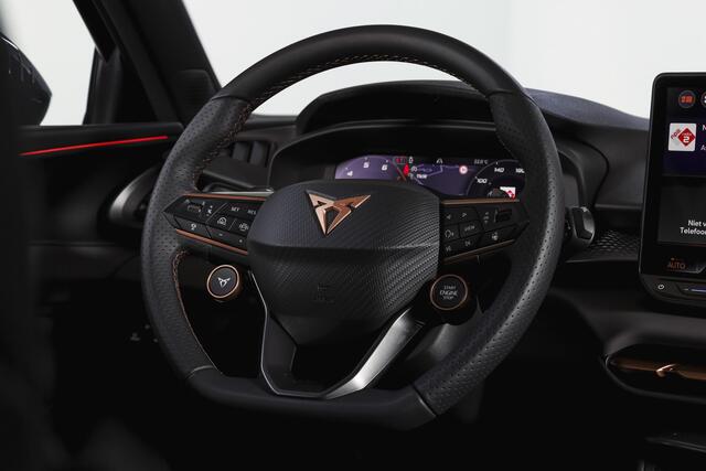 Cupra Terramar 1.5 TSI e-Hybrid 272 PK VZ Performance | S/K-Panodak | Elek. Trekhaak | Matrix LED | Sennheiser | Elek. stoelen | Adapt. Cruise | Stoel-+Stuurverw. | 360 Camera | NAV+App. Connect | ECC | LM 20" | 5054