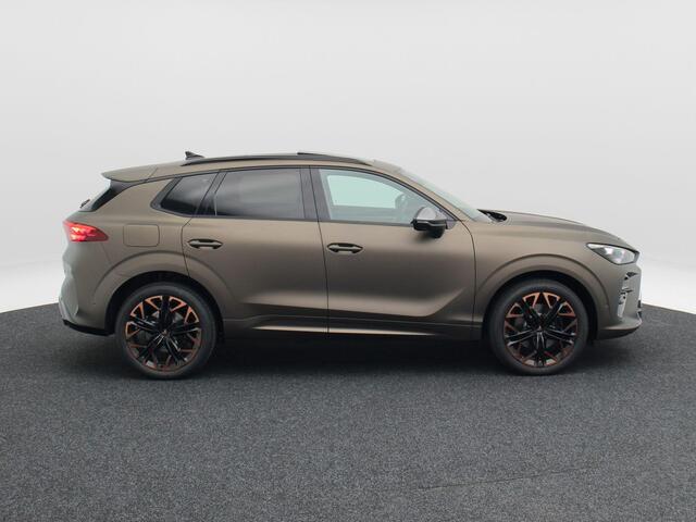 Cupra Terramar 1.5 TSI e-Hybrid VZ Performance | Pano dak | 20" inch | Trekhaak | 272 pk | Sennheiser Audio | HUD | PHEV | Uniek ! |